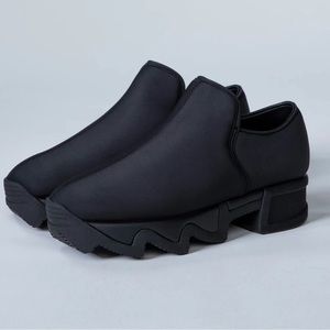 IRi WES I Black Low Top Sneaker (like new in box)